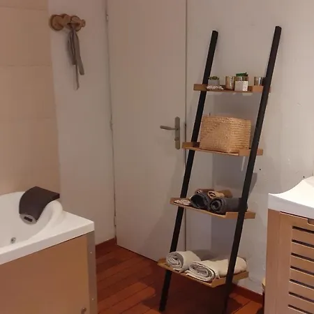Un Air De Sel Douvaine